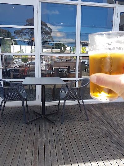 Photos of The Cremorne Hotel