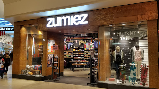 Clothing Store «Zumiez», reviews and photos, 575 E University Pkwy h141, Orem, UT 84097, USA