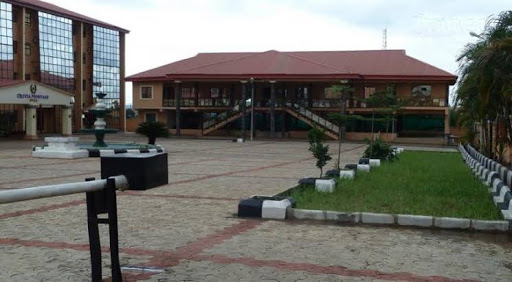 Olivia Montage Hotel, Plots C30 - C2 Enugu Onitsha Expressway, Awka, Nigeria, Pub, state Anambra