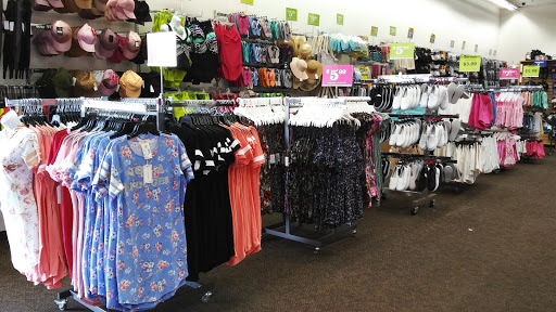 Discount Store «Fallas Discount Stores», reviews and photos, 8354 Pines Blvd, Pembroke Pines, FL 33024, USA