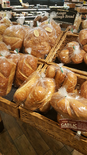 Grocery Store «The Fresh Market», reviews and photos, 9774 E 116th St, Fishers, IN 46037, USA