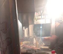 Hamburguesas el Gavilan photo