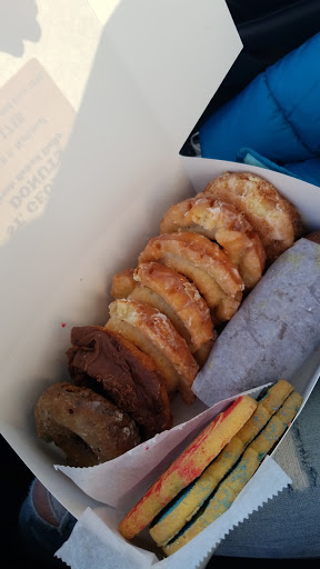 Donut Shop «St George Donut Shop», reviews and photos, 3012 S National Ave, Springfield, MO 65804, USA