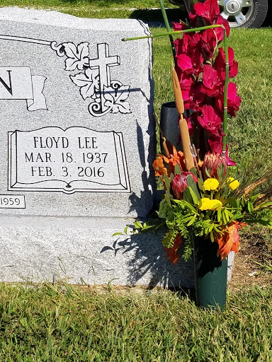 Florist «Teefey Flowers», reviews and photos, 9716 Holmes Rd, Kansas City, MO 64131, USA