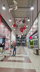 üzletsor, Auchan Aquincum Óbuda korzó