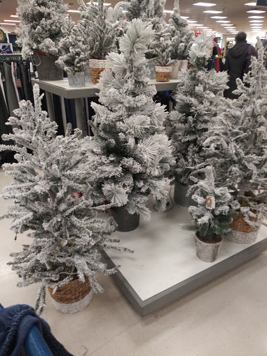 Department Store «Marshalls», reviews and photos, 50 W 225th St, Bronx, NY 10463, USA