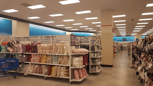 Clothing Store «Ross Dress for Less», reviews and photos, 1141 5th St, Miami Beach, FL 33139, USA