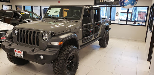 Jeep Dealer «Nemer Chrysler Jeep Dodge Ram of Saratoga», reviews and photos, 617 Maple Ave, Saratoga Springs, NY 12866, USA