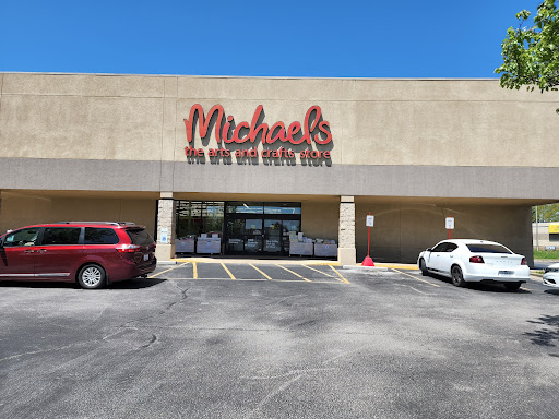 Craft Store «Michaels», reviews and photos, 1840 E Independence St, Springfield, MO 65804, USA