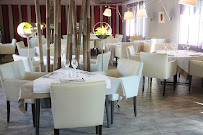 Atmosphère du Restaurant gastronomique Le Pigeon Blanc Vern-d'Anjou à Erdre-en-Anjou - n°4