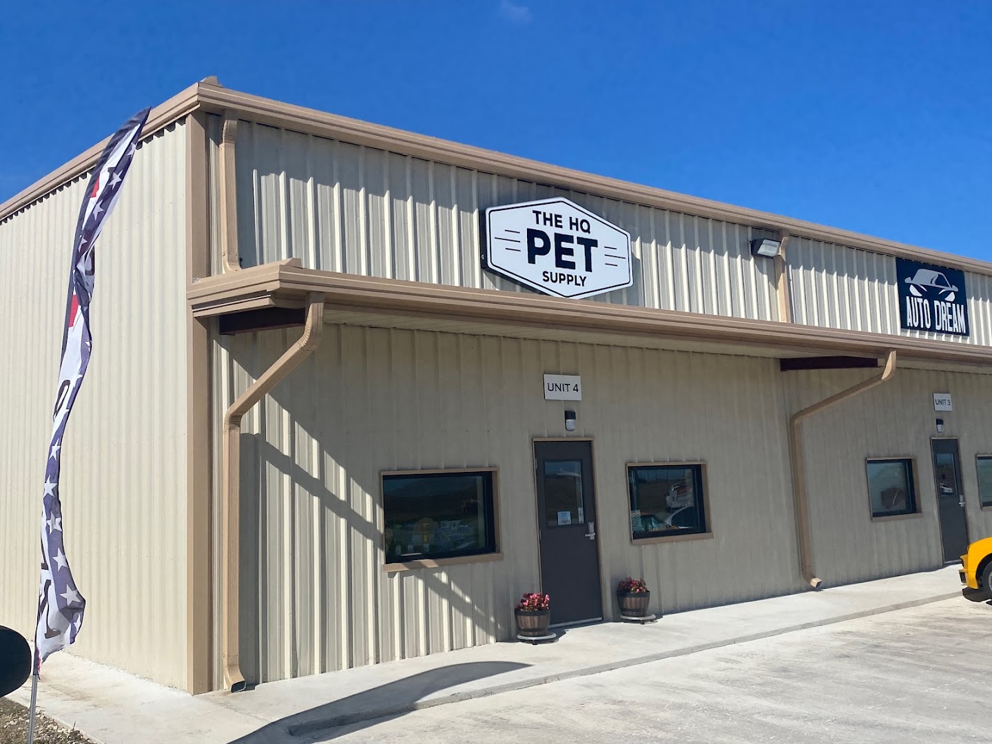 The Hindquarters Pet Supply (The HQ Pet Supply)