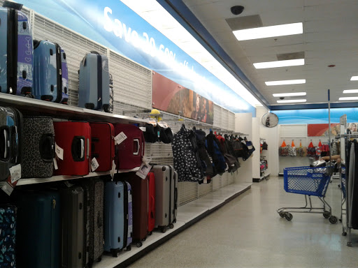 Clothing Store «Ross Dress for Less», reviews and photos, 118 Pavilion Pkwy, Fayetteville, GA 30214, USA