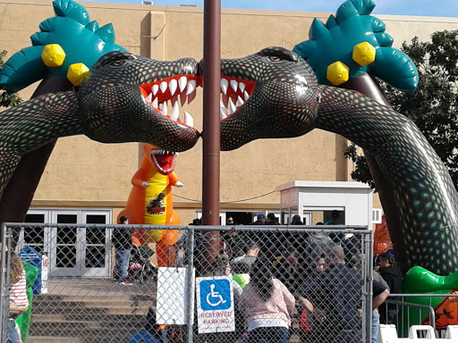 Sporting Goods Store «Big 5 Sporting Goods - Livermore», reviews and photos, 4514 Las Positas Rd, Livermore, CA 94551, USA