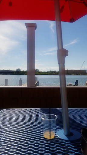 Bar & Grill «Jimmy Seas», reviews and photos, 1330 Marine St, Green Bay, WI 54301, USA