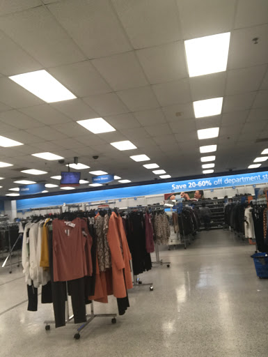 Clothing Store «Ross Dress for Less», reviews and photos, 352 S College Rd, Wilmington, NC 28403, USA