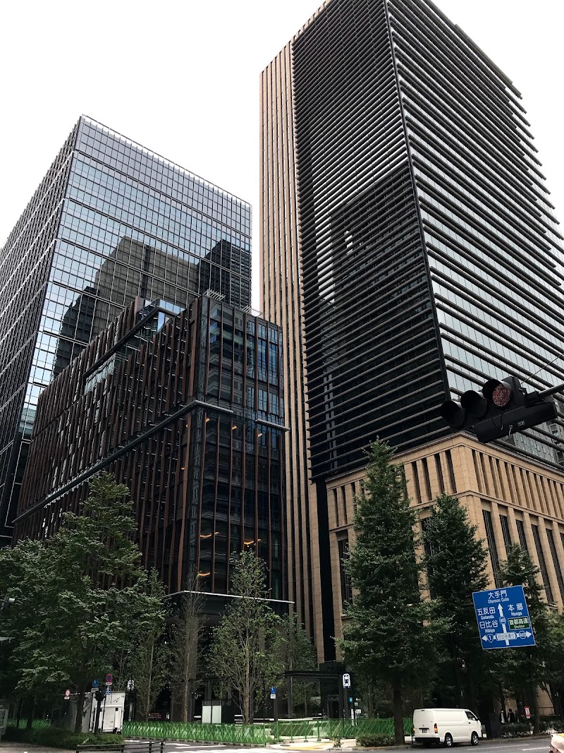 三井住友銀行 本店東館 東京都千代田区丸の内 銀行 銀行 グルコミ