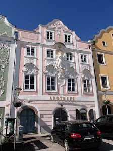 Apotheke zur Heiligen Jungfrau Marktpl. 4, 4982 Obernberg am Inn, Österreich