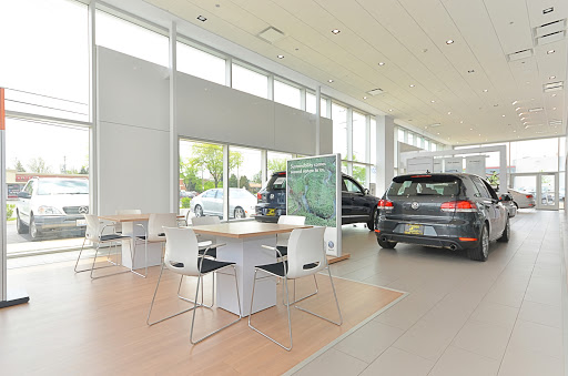 Volkswagen Dealer «Pugi Volkswagen», reviews and photos, 2020 Ogden Ave, Downers Grove, IL 60515, USA