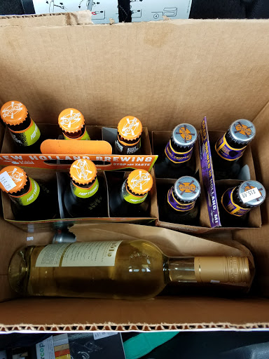 Liquor Store «Lambrechts Liquor Store», reviews and photos, 2926 Niles Ave, St Joseph, MI 49085, USA