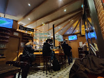 Atmosphère du Restaurant L'Annexe de la Petite Périgourdine à Paris - n°11