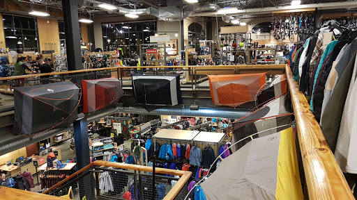 Camping Store «REI», reviews and photos, 2235 NW Allie Ave, Hillsboro, OR 97124, USA