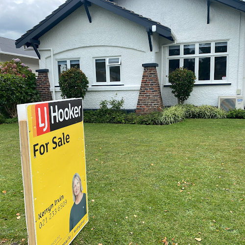 L J Hooker Wanganui - Real estate agency