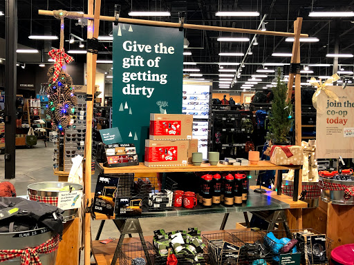 Camping Store «REI», reviews and photos, 7531 North Point Pkwy, Alpharetta, GA 30022, USA