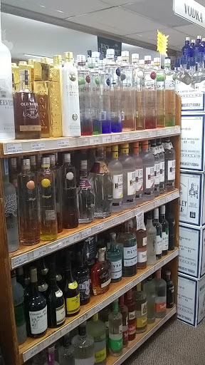 Liquor Store «Cheers Bottle Shop Inc», reviews and photos, 2591 GA-54, Peachtree City, GA 30269, USA