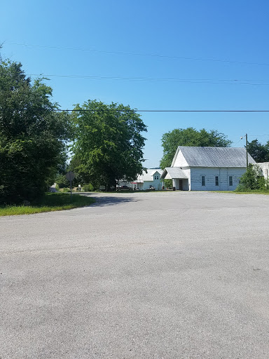 Restaurant «Old Delina Country Store», reviews and photos, 4397 John Barnes Rd, Cornersville, TN 37047, USA