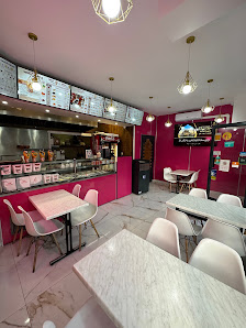 Bubble Tea et waffle sucré salé 202 Bd Charles de Gaulle, 92700 Colombes, France