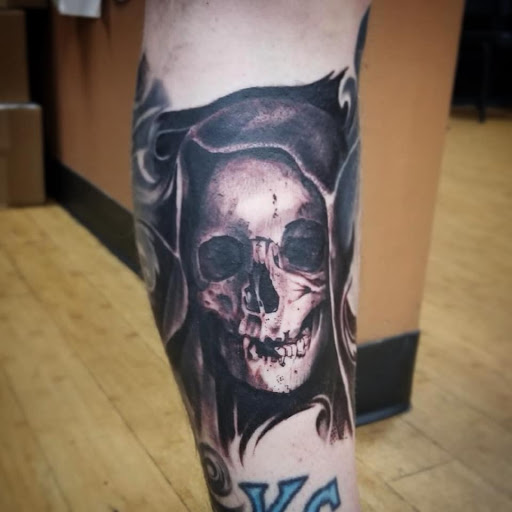 Explore floral arm tattoo ideas, creative tattoo ideas in Glendale, available at Ace Tattoo and Piercing