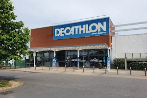 Decathlon Saint Quentin image