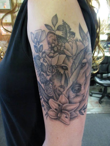 Explore stomach tattoo ideas for women, creative tattoo ideas in Philadelphia, available at Tattoo Odyssey Inc