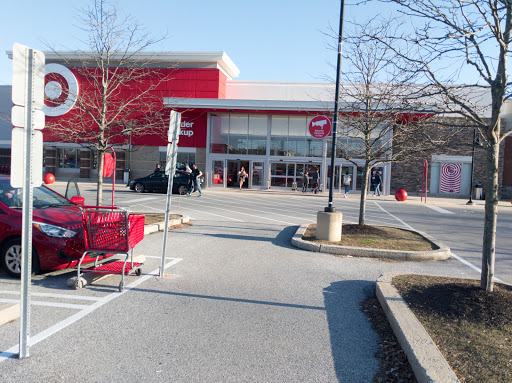 Department Store «Target», reviews and photos, 600 Hatton Dr, Glen Mills, PA 19342, USA