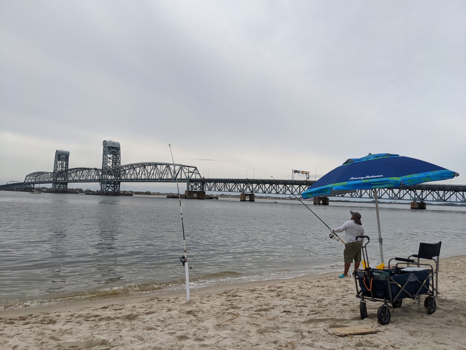 Foto von Aviation Rd Beach mit beiger sand Oberfläche