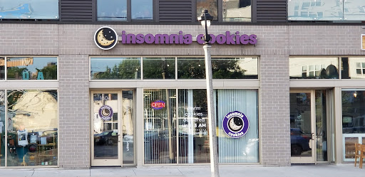 Cookie Shop «Insomnia Cookies», reviews and photos, 1804 E North Ave, Milwaukee, WI 53202, USA