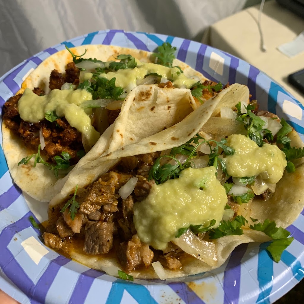 Ruben's Tacos 95065
