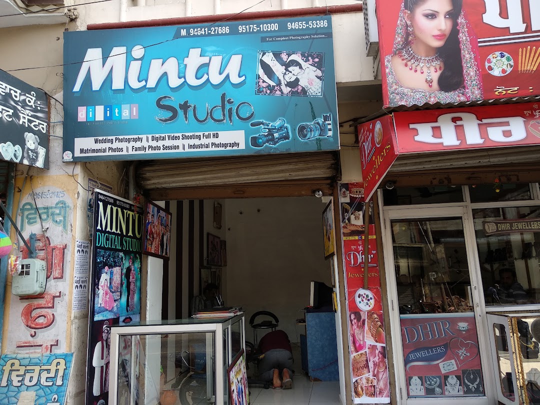Mintu Studio Aur