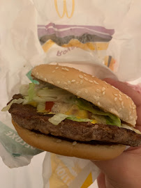 Cheeseburger du Restauration rapide McDonald's à Annecy - n°9