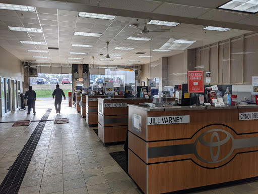 Toyota Dealer «Inver Grove Toyota», reviews and photos, 1037 MN-110, Inver Grove Heights, MN 55077, USA