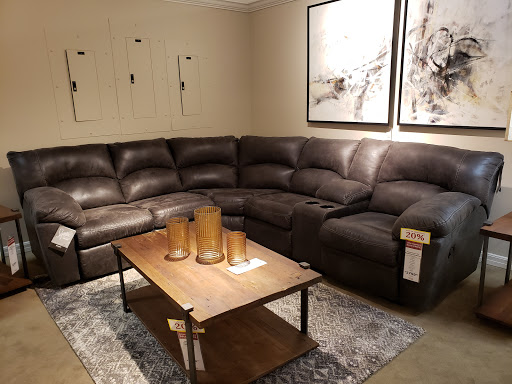 Furniture Store «WG&R Furniture», reviews and photos, 1600 S Koeller St, Oshkosh, WI 54902, USA