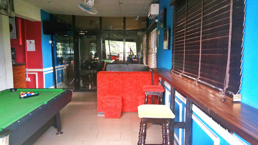 El-Barbero Barbers & Lounge, 83 Peter Odili Rd, Rainbow Town, Port Harcourt, Nigeria, Barber Shop, state Rivers
