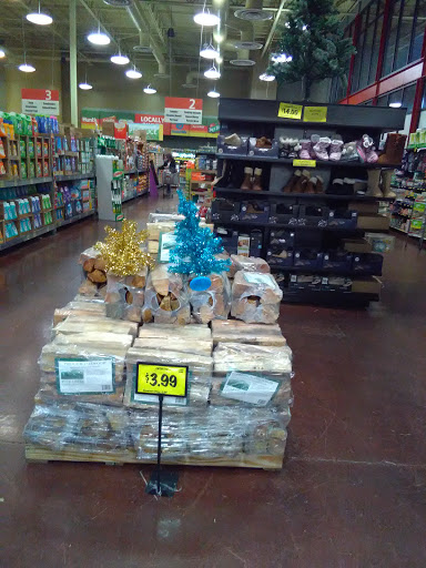 Grocery Store «Grocery Outlet Bargain Market», reviews and photos, 8517 Bond Rd, Elk Grove, CA 95624, USA