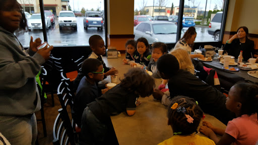 Pizza Restaurant «Round Table Pizza», reviews and photos, 34410 16th Ave S, Federal Way, WA 98003, USA