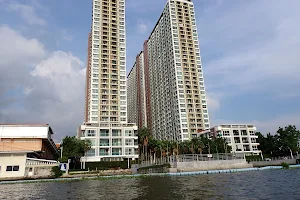 Lumpini Park Riverside Rama 3 image