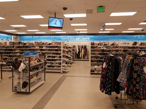 Clothing Store «Ross Dress for Less», reviews and photos, 10261 River Marsh Dr, Jacksonville, FL 32246, USA