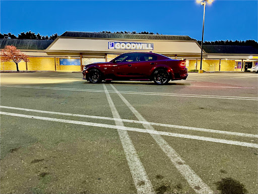 Thrift Store «Olympia Goodwill», reviews and photos, 400 Cooper Point Rd SW, Olympia, WA 98502, USA