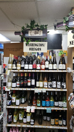 Liquor Store «Village Pump Liquors», reviews and photos, 4901 Greenbelt Rd, College Park, MD 20740, USA