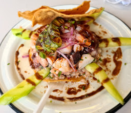 Makuko's Fish Tacos photo