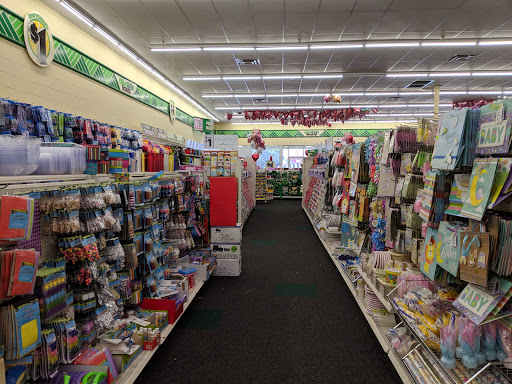 Dollar Store «Dollar Tree», reviews and photos, 1351 S Main St #500, Boerne, TX 78006, USA